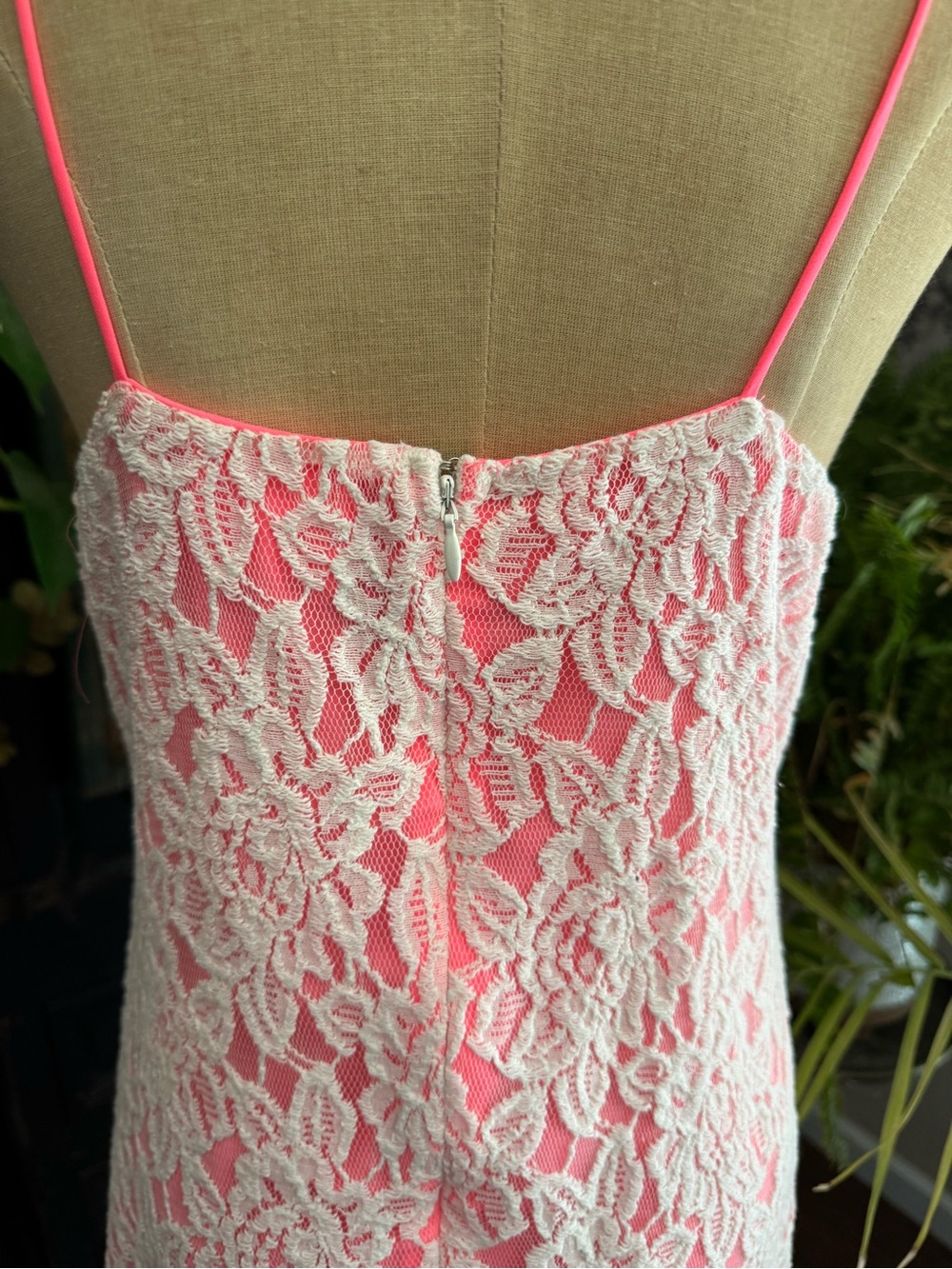 Anthropologie Lace Overlay Mini Dress 80s Inspired Party Barbiecore - Picture 9 of 15
